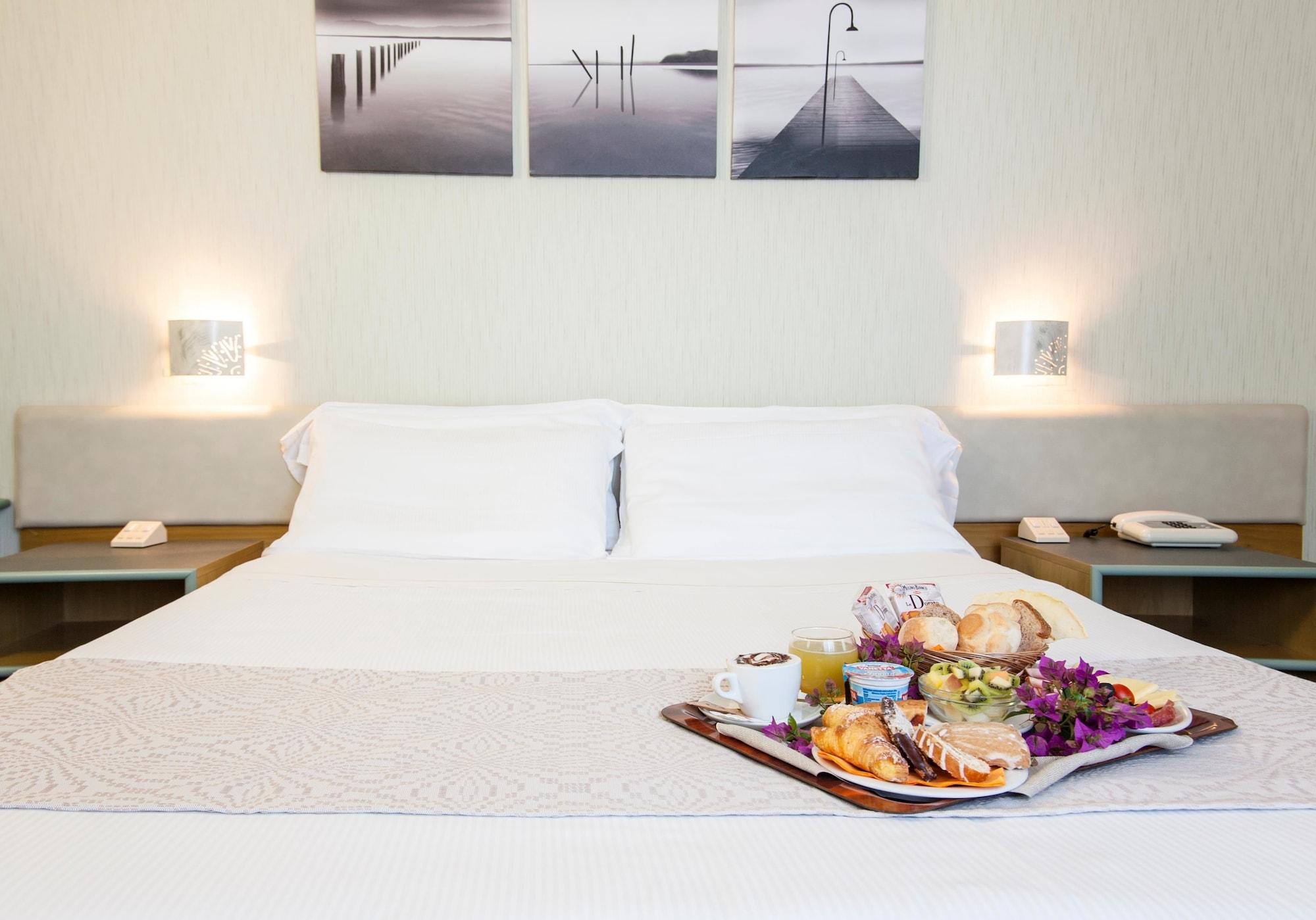 Quartu SantʼElena Best Western Hotel Residence Italia מראה חיצוני תמונה