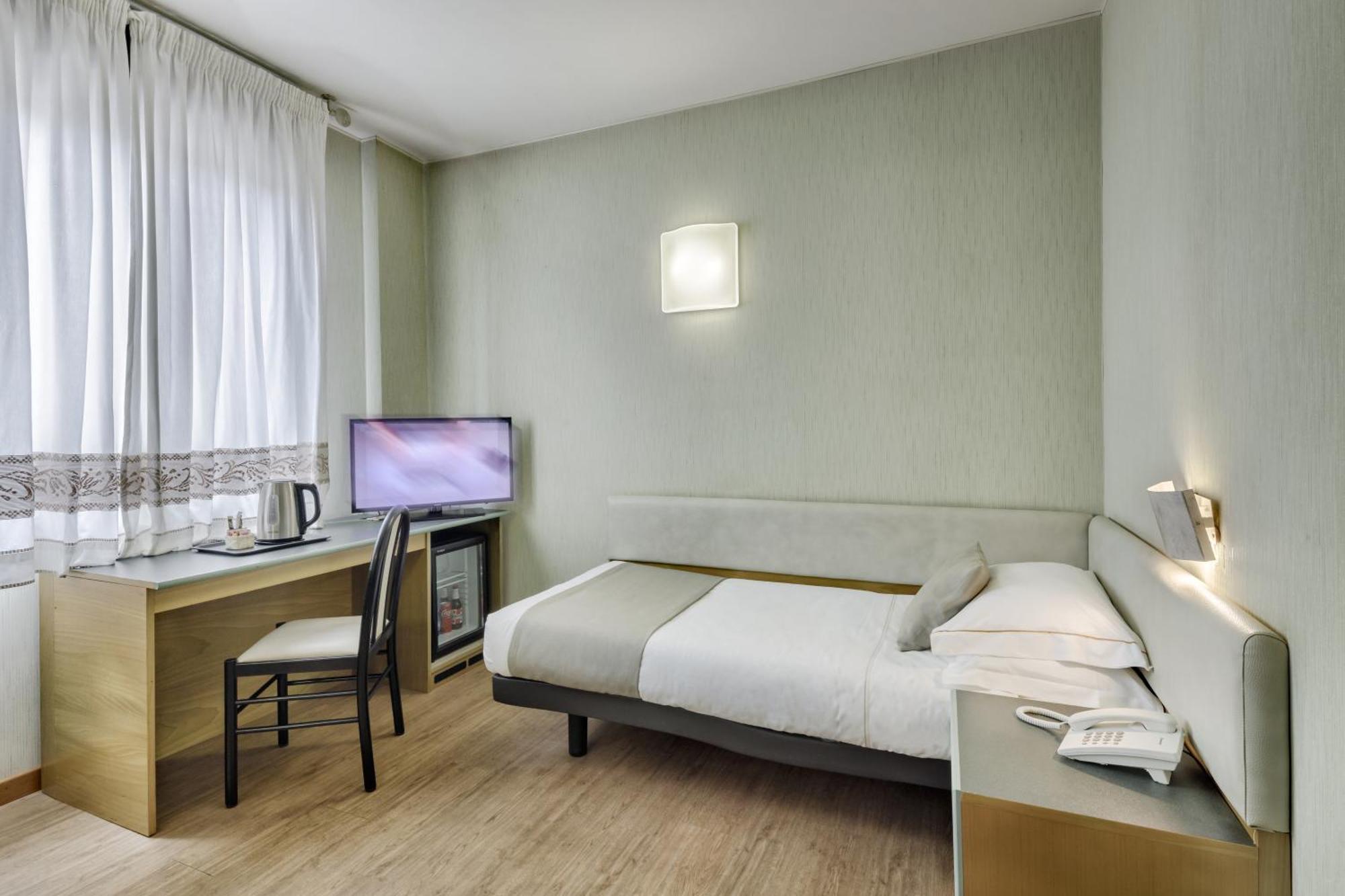Quartu SantʼElena Best Western Hotel Residence Italia מראה חיצוני תמונה
